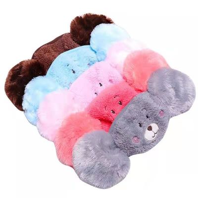 De Mondoorbeschermer van de beeldverhaalpluche met Oorzak
