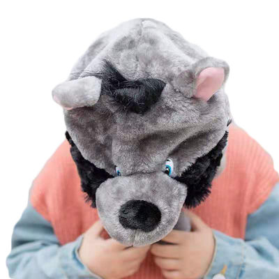 Gray Wolf Cartoon Animal Plush Hat-het Hoofddekselsteunen van Kleuterschoolprestaties
