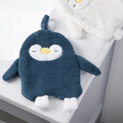 Dik gemaakte van de het Huishouden Mooie Pluche van Pinguïn Hangende Kinderen de Handhanddoek